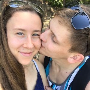 Meet your Posher, Abby